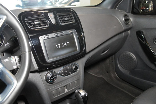 Imagen 16 de 18 de Renault Logan Intens Tp 1600cc 16v Aa 4ab Abs Tc
