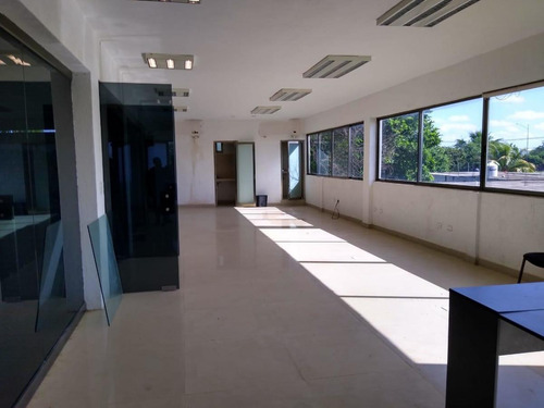 Imagen 20 de 20 de Bodega Con Oficinas