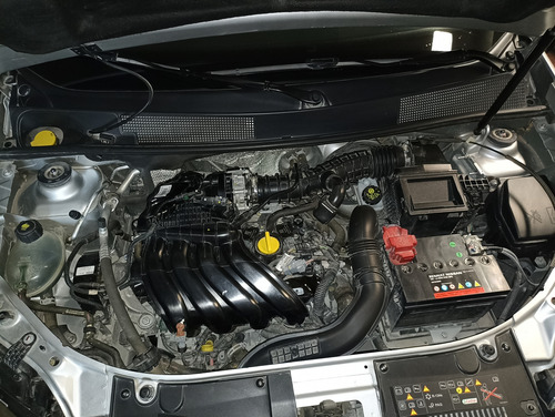 Renault Logan 1.6 Intens Mt