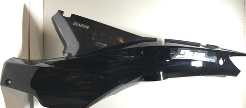 Imagen 4 de 6 de Tapa Lateral Bateria Negro Zanella Due 2016 (mt62180)