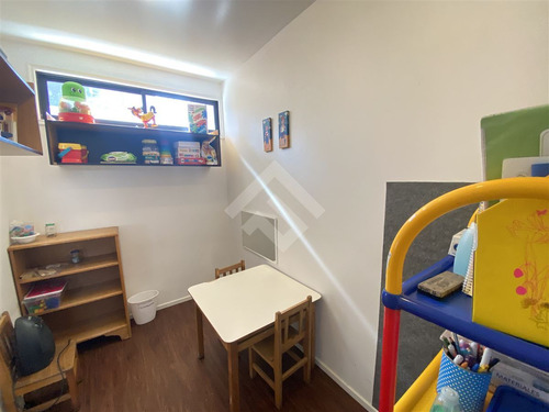 Casa En Venta De 6 Dorm. En Las Condes