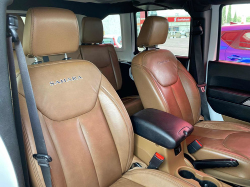 Imagen 8 de 14 de Jeep Wrangler 2018 3.7 Unlimited Sahara 3.6 4x4 At