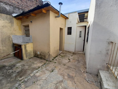Imagen 14 de 17 de Venta - Casa Interna Única - 2 Dormitorios - Bella Vista, Rosario.