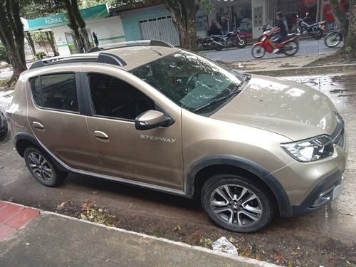 Renault Stepway 1.6 Intens