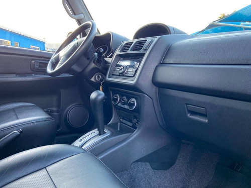 Imagem 7 de 10 de Mitsubishi Pajero Tr4 2.0 4x2 16v 140cv Flex 4p Automático