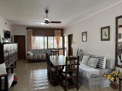 Vendo Casa 2 Dorm. Zona Sur. B. Iponá, Cordoba. Apta Crédito