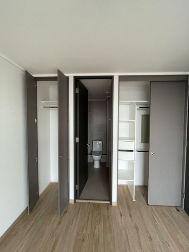 Arriendo Depto 1d1b Frente A Bupa, Macul Con Est. Opcional