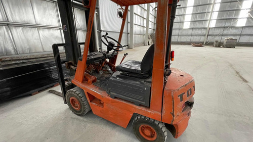 Imagen 6 de 18 de Autoelevador Toyota 1.8k Torre Triple Altura 4.7mt Diesel