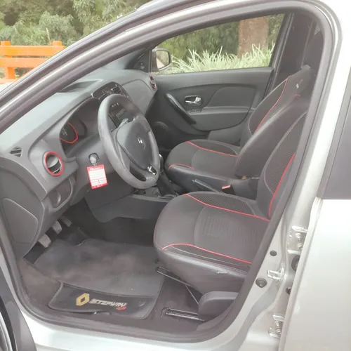 Renault Stepway .