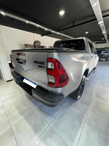 Imagen 6 de 18 de Toyota Hilux 2.8 Cd Srx 177cv 4x2 At