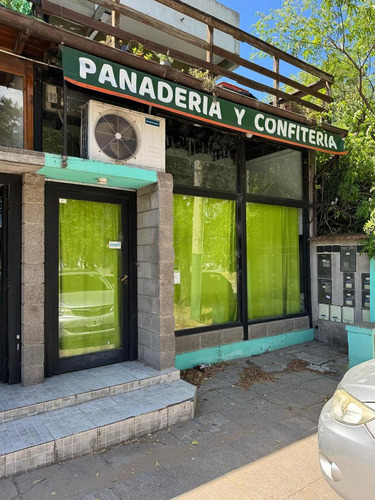 Local Y Fondo De Comercio En Venta