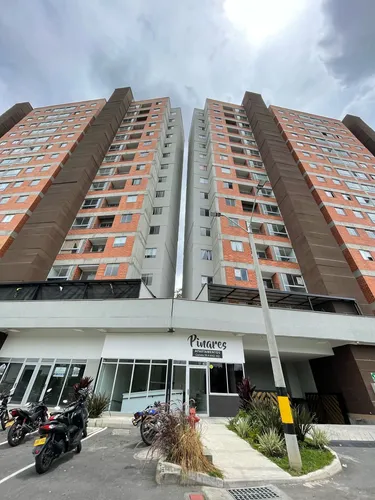 Vendo Apartamento En Sector Tranvãa