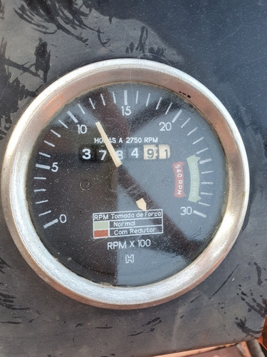 Imagem 7 de 10 de Agrale 4200