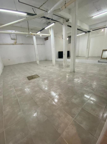 Local En Venta Ubicado En Almagro, Capital Federal, Buenos Aires