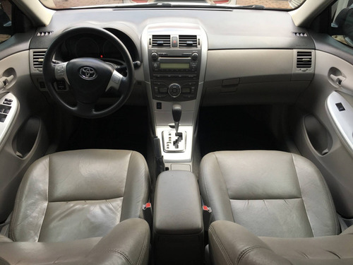 Toyota Corolla 1.8 Gli 16v Flex 4p Automático