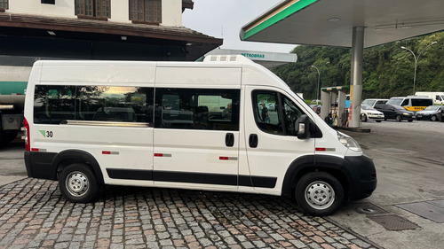 Fiat Ducato 2.3 Executivo (15l) 5p 6 marchas