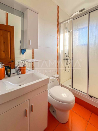 Casa En Venta De 5 Dormitorios En Pingueral