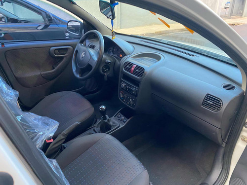 Chevrolet Corsa 1.4 Maxx Econoflex 5p