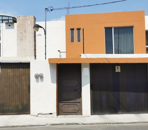 Imagen 1 de 20 de Casa Renta San Javier Centro Queretaro