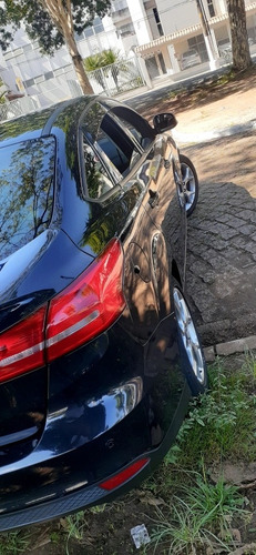 Focus Ford 2.0 Compreto Preto