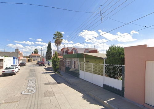 Atención Inversionistas! Venta De Amplia Y Linda Casa En Remate Col. Chapultepec, Durango.