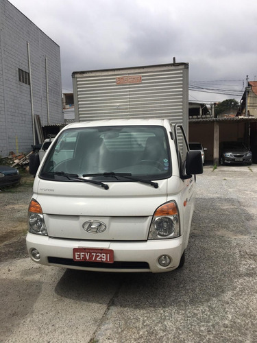 Kia Bongo 2.5 Std 4x2 Com Baú