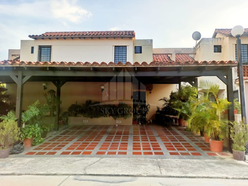 Imagen 15 de 18 de Bello Townhouse En Tazajal, Residencias Altos De Monte Alegre