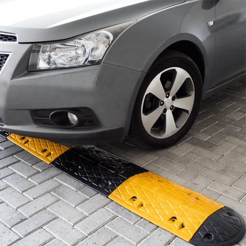 Lombada De Borracha Para Estacionamento 8 Mts + Kit Fixação