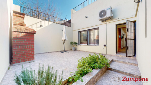 Casa En Venta En Vélez Sarsfield, Monte Castro, Cochera Fondo Terraza