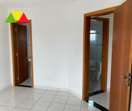 Imagem 16 de 28 de Excelente Quadriplex À Venda, 03 Quartos, Sendo 01 Suíte E Vaga Para Até 04 Carros - Coração Do Uberaba, Curitiba, Pr - So00380 - 69871741