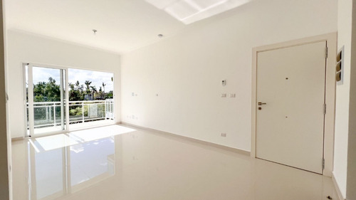 Imagen 4 de 17 de Apartamento Terminado Con Vista Al Lago