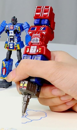 Figura Transformers Optimus Prime Autobot Convertible Birome