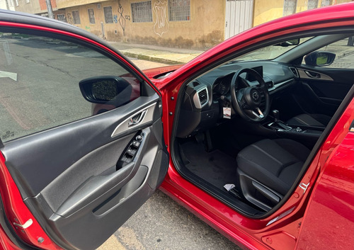 Mazda 3 2.0 Touring
