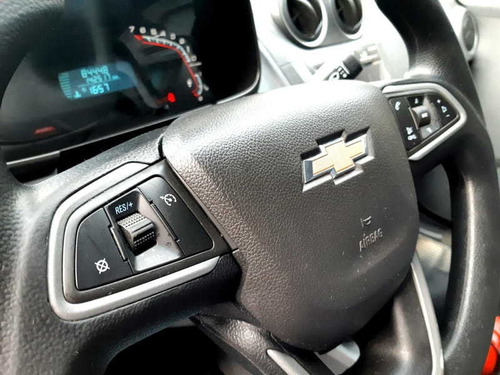 Imagem 12 de 15 de Chevrolet Montana Sport 2014