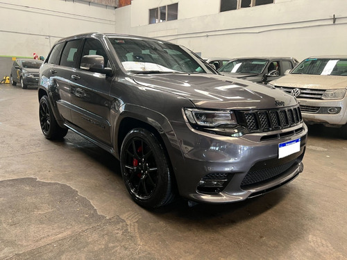 Imagen 3 de 8 de Jeep Grand Cherokee Srt
