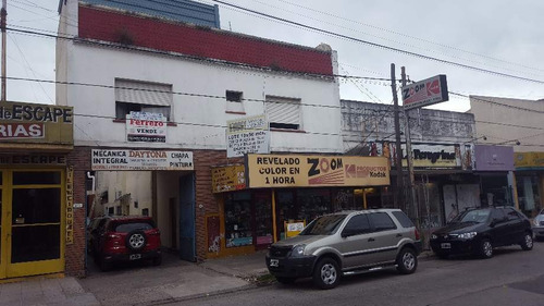 Imagen 2 de 3 de Local Con Vivienda En Venta Cond En Castelar Norte