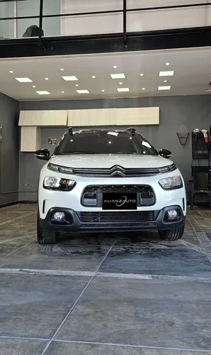 Citroën C4 Cactus 1.6 Shine Turbo Aut