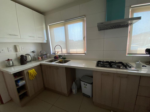 Imagen 10 de 14 de Casa En Condominio Exclusivo 5d + 5b