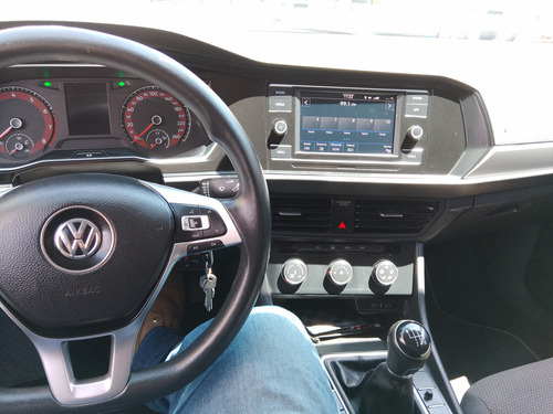 Volkswagen Jetta 1.4 turbo Trendline