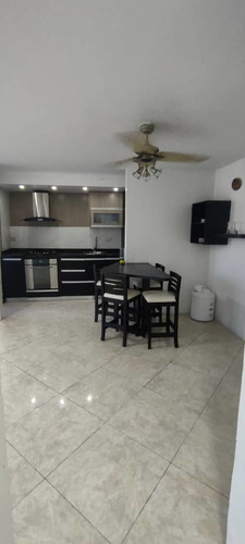 Imagen 4 de 12 de Apartamento De Dos Habitaciones Y Dos Baños