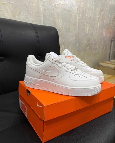 Nike Air Force 01 Low White