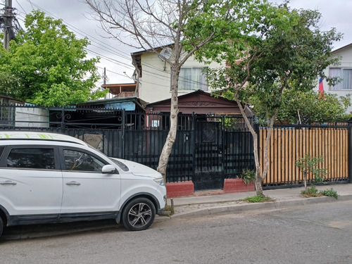 Casa + Posible Local Comercial 3d, 1b, Acceso 2 Autos