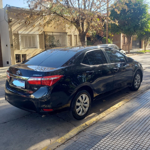 Toyota Corolla Xli 1.8 6m/t