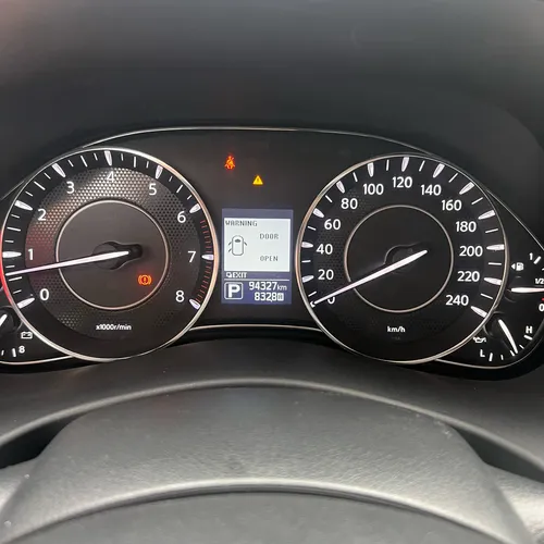 Nissan Patrol 5.6 Y62 King