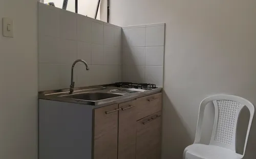 Comercial (casa Para Comercio) En Arriendo/venta En Rosales. Cod A10260135