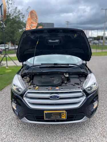 Ford Escape 2.0 Titanium