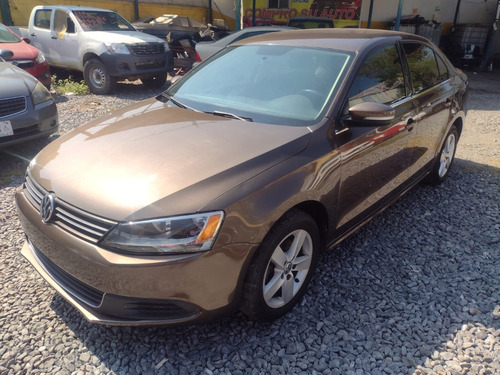 Volkswagen Jetta 2.5 Style Active Tiptronic At