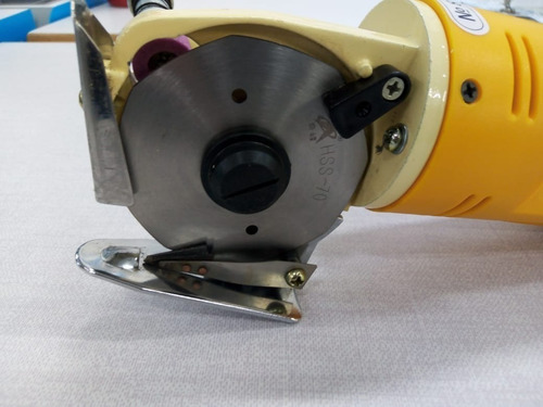 Imagen 4 de 5 de Maquina Cortadora De Tela Electrica Con Cuchilla De 2