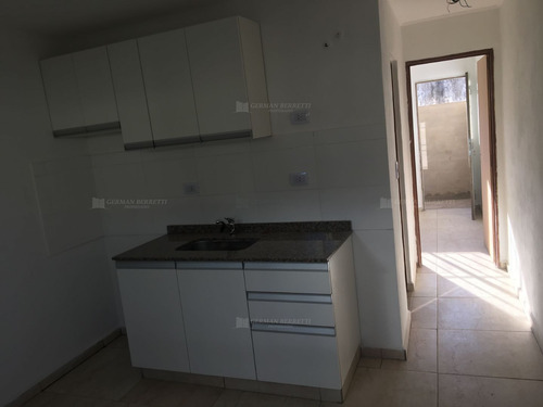 Departamento En Alquiler Ubicado En Temperley, Lomas De Zamora