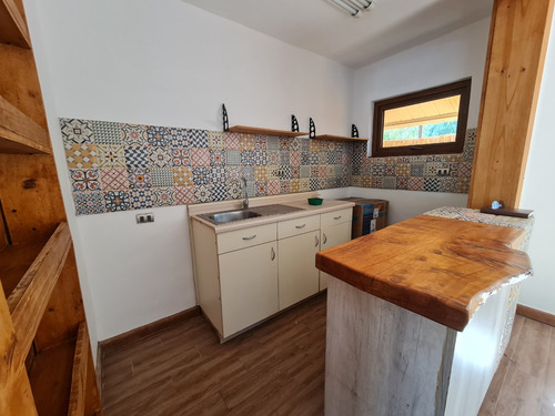 Muy Acogedora Casa Interior, Iluminada, 2d, Patio
